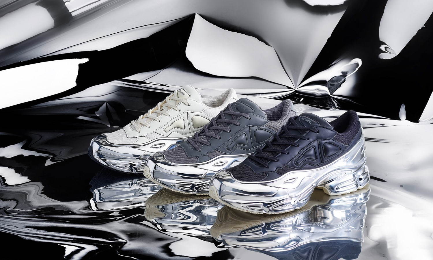 アディダス バイ ラフ・シモンズ(adidas by Raf Simons) RS オズウィーゴ｜写真1