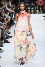 ミッソーニ 2013年春夏コレクション - 光のオーラで包まれたファンタジックリアルクローズ｜写真29