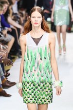 ミッソーニ 2013年春夏コレクション - 光のオーラで包まれたファンタジックリアルクローズ｜写真37