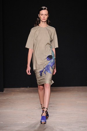 マウリツィオ ペコラーロ(MAURIZIO PECORARO) 2013年春夏ウィメンズコレクション  - 写真3