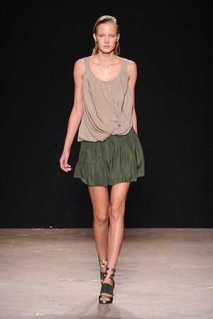 マウリツィオ ペコラーロ(MAURIZIO PECORARO) 2013年春夏ウィメンズコレクション  - 写真17