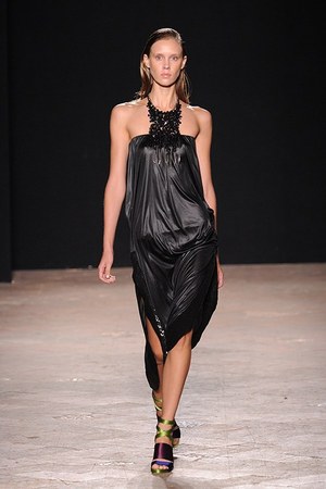 マウリツィオ ペコラーロ(MAURIZIO PECORARO) 2013年春夏ウィメンズコレクション  - 写真26