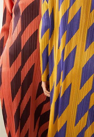 プリーツ プリーズ イッセイ ミヤケ(PLEATS PLEASE ISSEY MIYAKE) 2019-20年秋冬ウィメンズコレクション  - 写真25