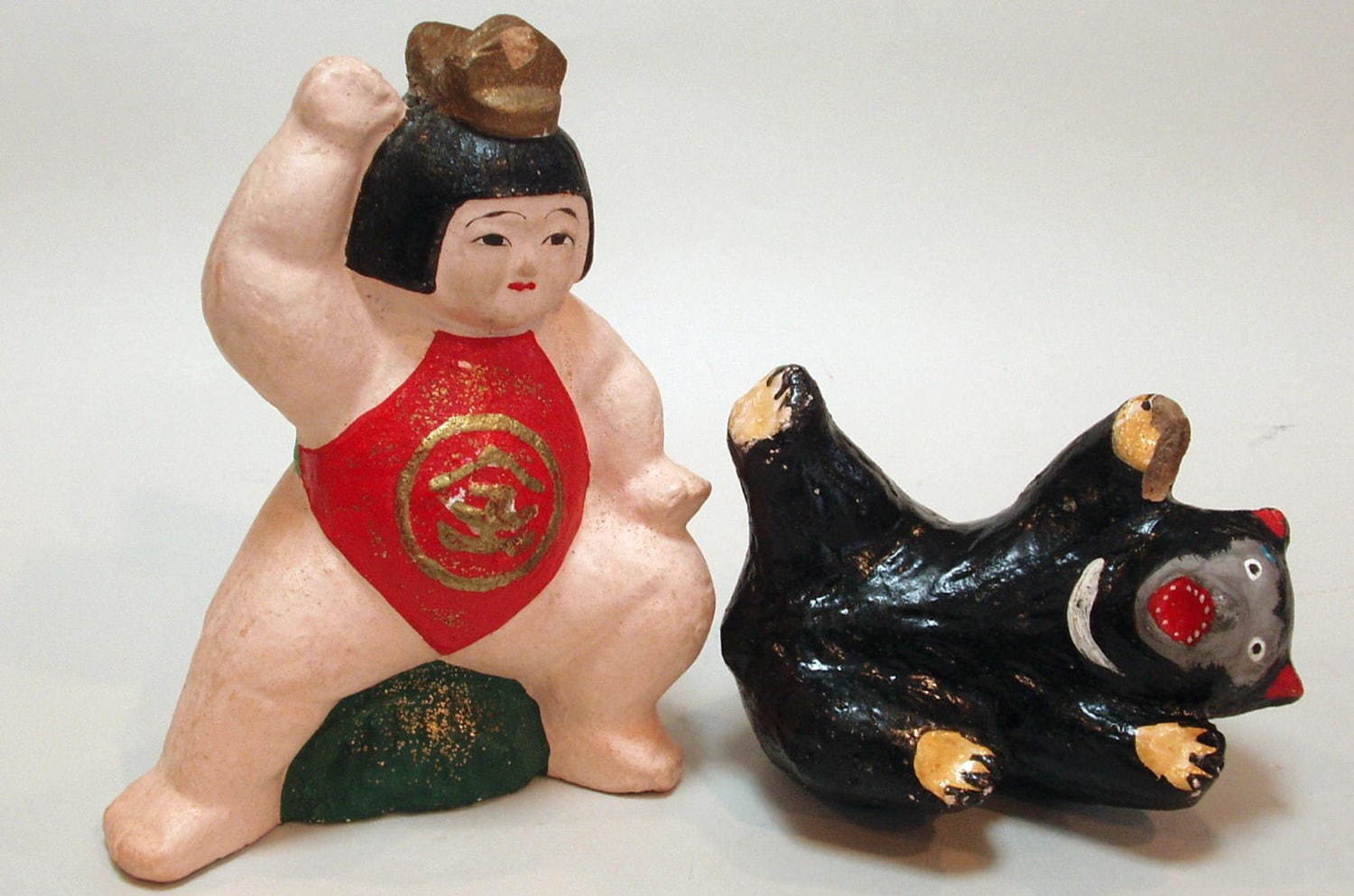 酒田土人形(山形県)「熊投げ金太郎」 鹿野コレクション