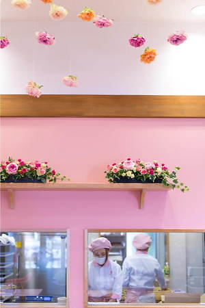 花 がコンセプトのプリン専門店 浜松プリンpriful バラをイメージした花びら入りも ファッションプレス