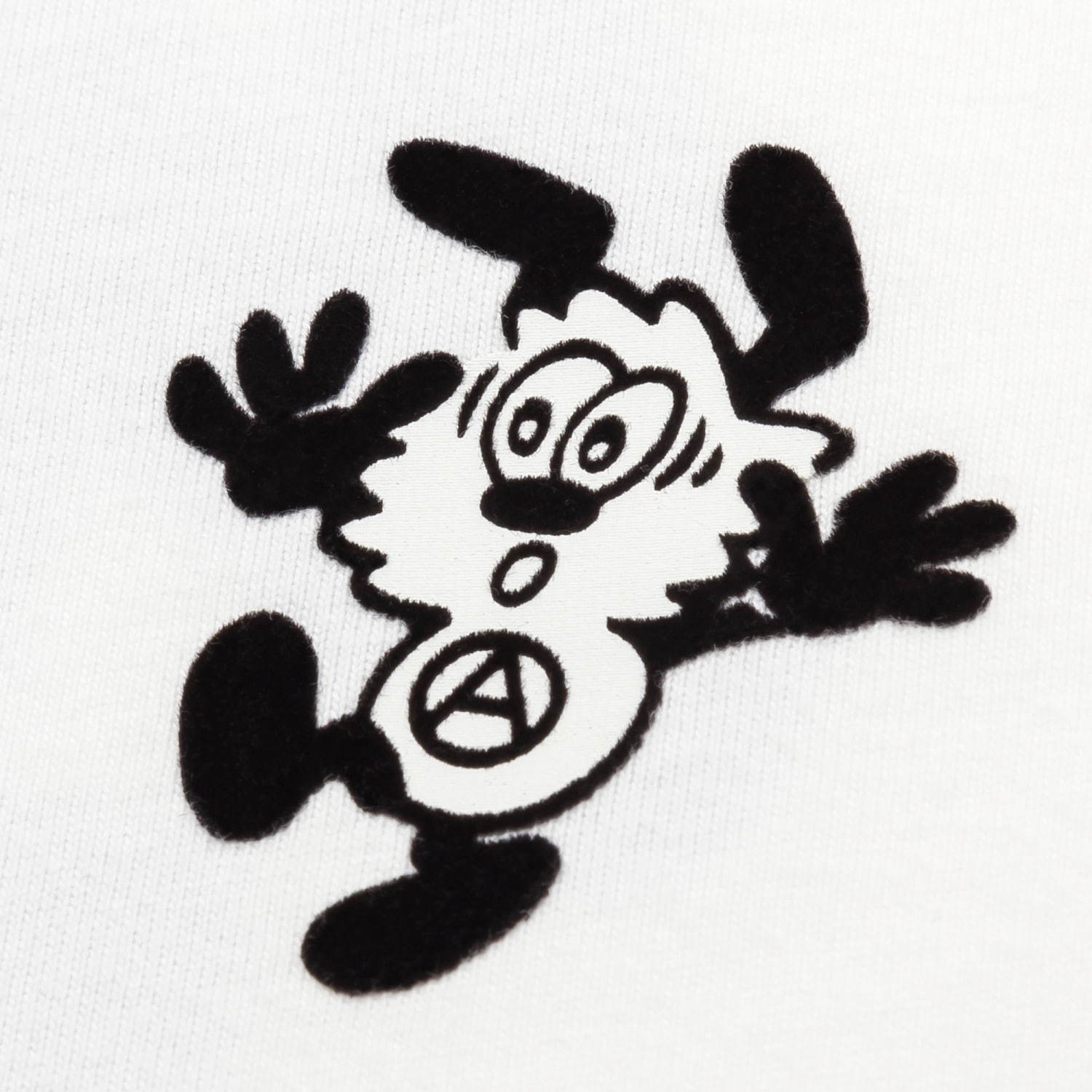 ユニクロut Girls Don T Cry ヴェルディのグラフィックを乗せたワンピース ファッションプレス ユニクロut Girls Don T Cry ヴェルディのグラフィックを乗せたワンピース ファッションプレス