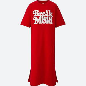 ユニクロut Girls Don T Cry ヴェルディのグラフィックを乗せたワンピース ファッションプレス ユニクロut Girls Don T Cry ヴェルディのグラフィックを乗せたワンピース ファッションプレス