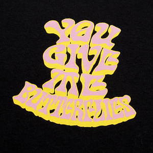 ユニクロut Girls Don T Cry ヴェルディのグラフィックを乗せたワンピース ファッションプレス ユニクロut Girls Don T Cry ヴェルディのグラフィックを乗せたワンピース ファッションプレス
