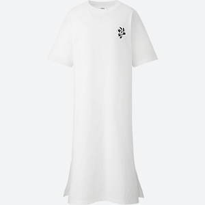 ユニクロut Girls Don T Cry ヴェルディのグラフィックを乗せたワンピース ファッションプレス ユニクロut Girls Don T Cry ヴェルディのグラフィックを乗せたワンピース ファッションプレス