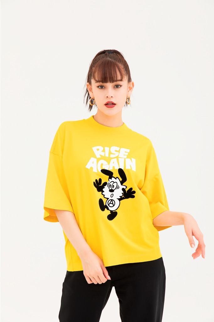 ユニクロut Girls Don T Cry ヴェルディのグラフィックを乗せたワンピース ファッションプレス ユニクロut Girls Don T Cry ヴェルディのグラフィックを乗せたワンピース ファッションプレス