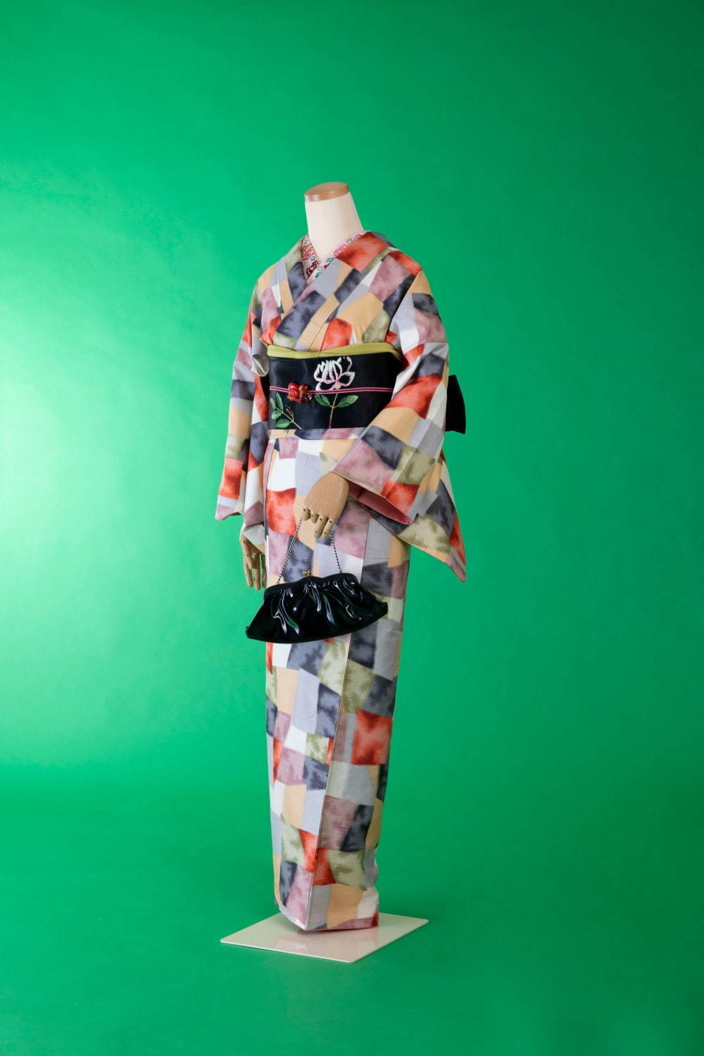 展覧会「アンティーク着物万華鏡」竹久夢二・弥生美術館で、戦前の文学から着物コーディネートを学ぶ｜写真3