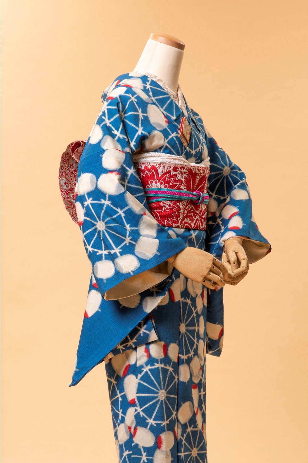 展覧会「アンティーク着物万華鏡」竹久夢二・弥生美術館で、戦前の文学から着物コーディネートを学ぶ｜写真16