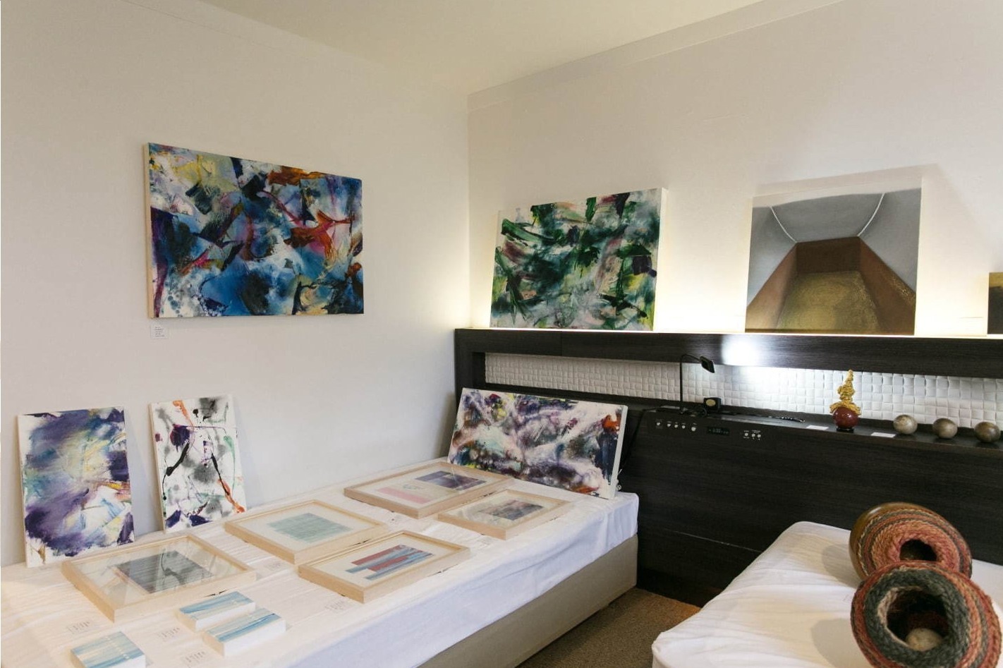 現代美術のアートフェア「ART OSAKA 2019」ホテル客室で国内外54ギャラリーの作品展示販売