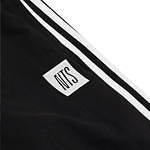 アディダス オリジナルス×ロンドン発ラジオ局、ユニフォーム着想Tシャツ＆ショーツなど｜写真29