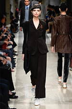 ジョルジオ アルマーニ 2020年ウィメンズリゾートコレクション - 島国・日本にオマージュを捧ぐ｜写真35