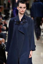 ジョルジオ アルマーニ 2020年ウィメンズリゾートコレクション - 島国・日本にオマージュを捧ぐ｜写真118