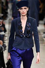 ジョルジオ アルマーニ 2020年ウィメンズリゾートコレクション - 島国・日本にオマージュを捧ぐ｜写真121