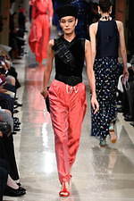 ジョルジオ アルマーニ 2020年ウィメンズリゾートコレクション - 島国・日本にオマージュを捧ぐ｜写真201