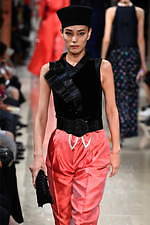 ジョルジオ アルマーニ 2020年ウィメンズリゾートコレクション - 島国・日本にオマージュを捧ぐ｜写真202