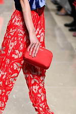 ジョルジオ アルマーニ 2020年ウィメンズリゾートコレクション - 島国・日本にオマージュを捧ぐ｜写真215