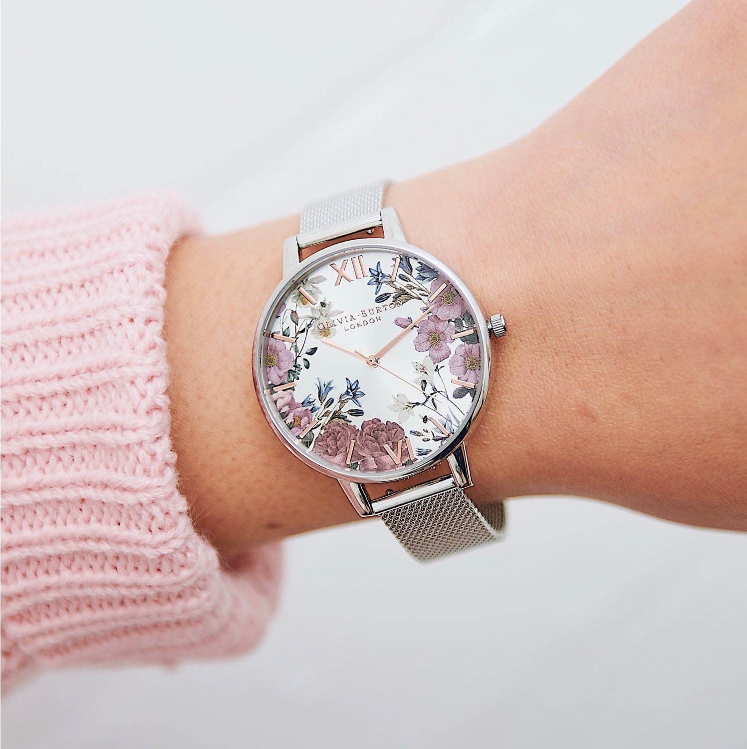 オリビア・バートンの新作腕時計、5月に咲く可憐な花々をデザインした多数のモデル登場｜写真30