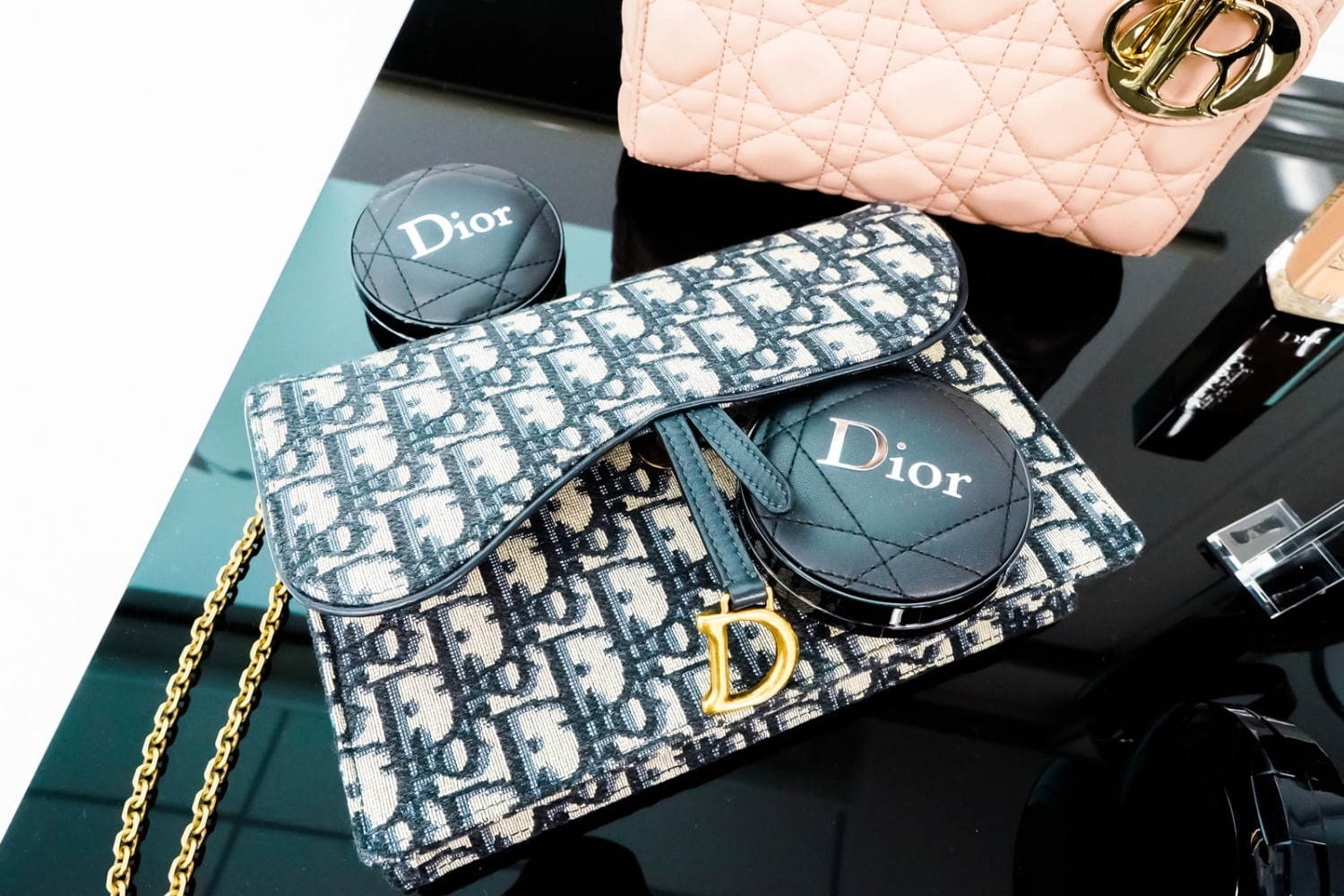 ディオール(DIOR) クッション｜写真5