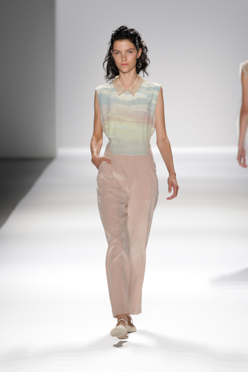 オスクレン 2013年春夏<span>コレクション</span> - 写真4