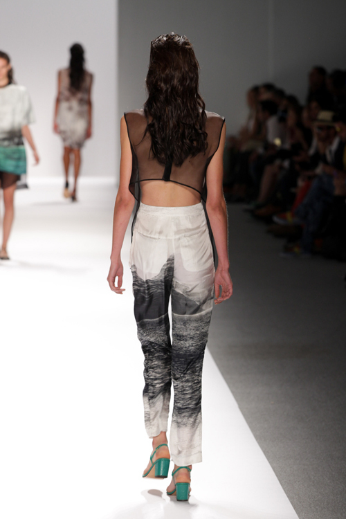 オスクレン 2013年春夏<span>コレクション</span> - 写真39