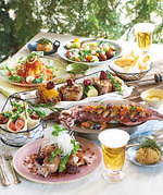 キハチ 青山本店で夏祭り風ビアテラスが開催、“屋台飯”風のグルメ＆ビール飲み放題｜写真1