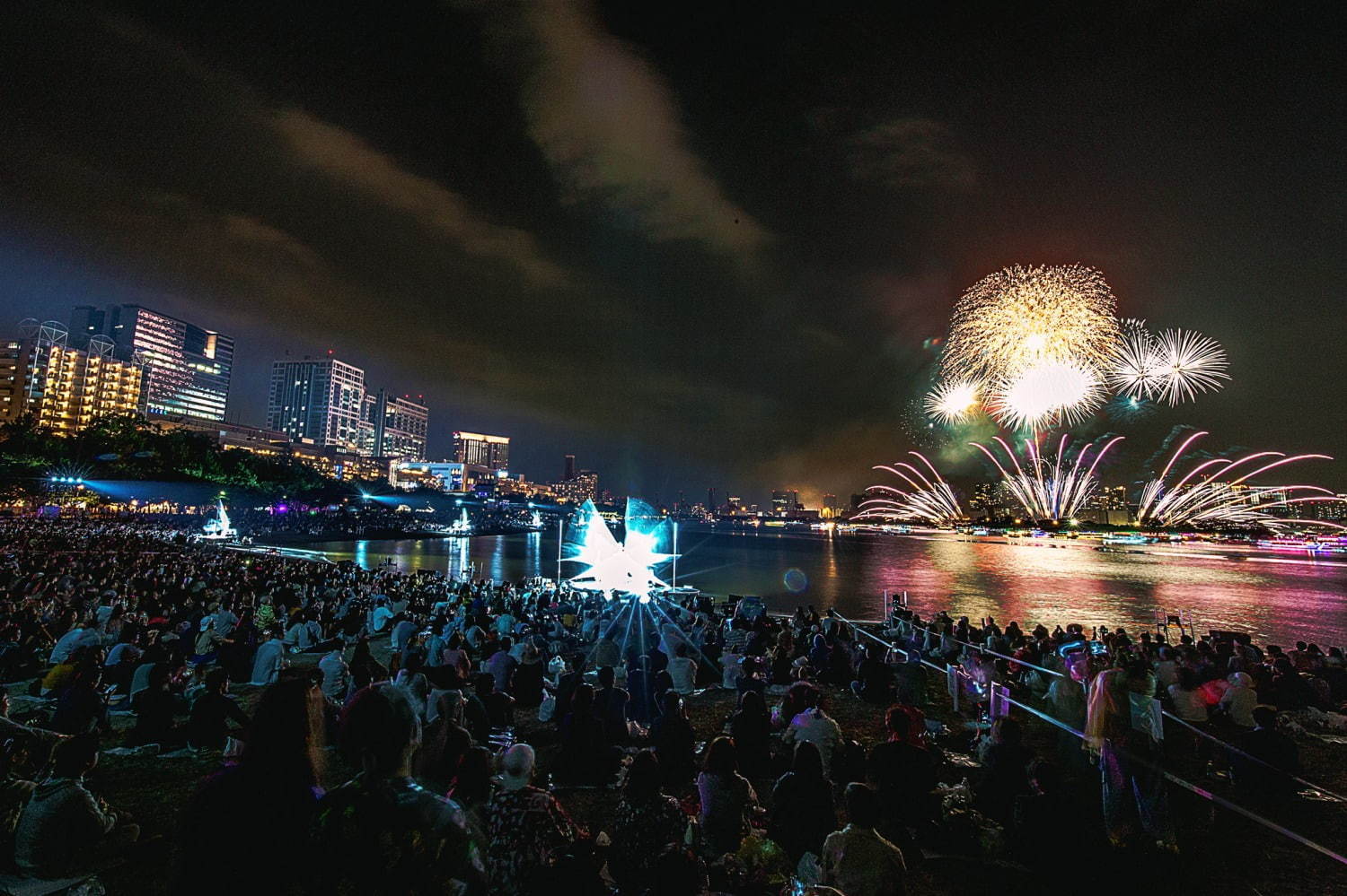 未来型花火「スターアイランド 2019」豊洲で開催、伝統×テクノロジーの花火エンターテイメント｜写真9