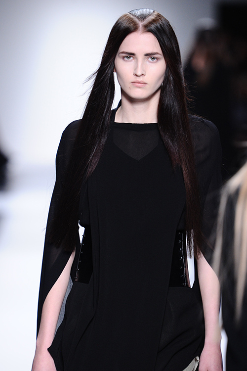 アン ドゥムルメステール(ANN DEMEULEMEESTER) 2013年春夏ウィメンズコレクション  - 写真15