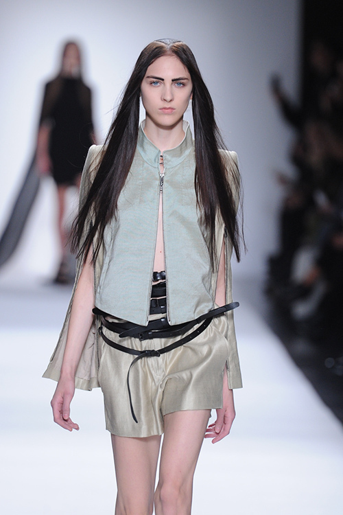 アン ドゥムルメステール 2013年春夏<span>コレクション</span> - 写真17