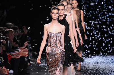 ニナ リッチ 2013年春夏コレクション - コケティッシュな魅力にあふれたパリモード