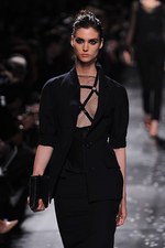 ニナ リッチ 2013年春夏コレクション - コケティッシュな魅力にあふれたパリモード｜写真2