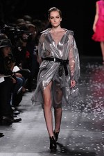 ニナ リッチ 2013年春夏コレクション - コケティッシュな魅力にあふれたパリモード｜写真6