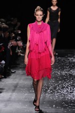 ニナ リッチ 2013年春夏コレクション - コケティッシュな魅力にあふれたパリモード｜写真7