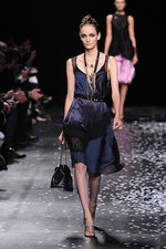 ニナ リッチ 2013年春夏コレクション - コケティッシュな魅力にあふれたパリモード｜写真22