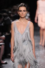 ニナ リッチ 2013年春夏コレクション - コケティッシュな魅力にあふれたパリモード｜写真43