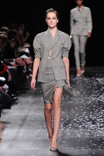 ニナ リッチ 2013年春夏コレクション - コケティッシュな魅力にあふれたパリモード｜写真45