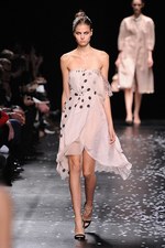 ニナ リッチ 2013年春夏コレクション - コケティッシュな魅力にあふれたパリモード｜写真52