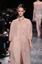 ニナ リッチ 2013年春夏コレクション - コケティッシュな魅力にあふれたパリモード｜写真55