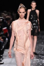 ニナ リッチ 2013年春夏コレクション - コケティッシュな魅力にあふれたパリモード｜写真71