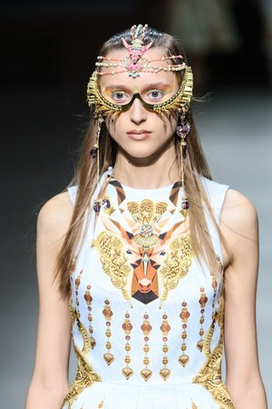 マニッシュ アローラ(manish arora) 2013年春夏ウィメンズコレクション  - 写真9