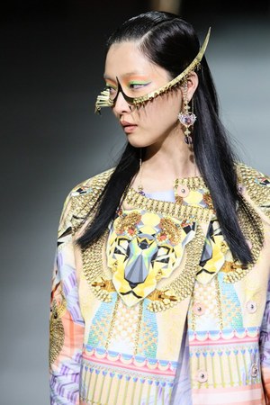 マニッシュ アローラ(manish arora) 2013年春夏ウィメンズコレクション  - 写真26