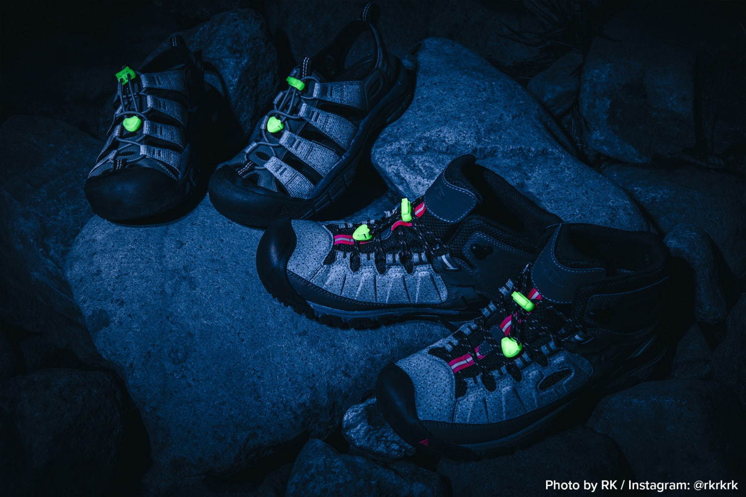 キーン フジロック 岩 に着想を得た水陸両用のコラボシューズ 暗闇で光るリフレクター付き ファッションプレス
