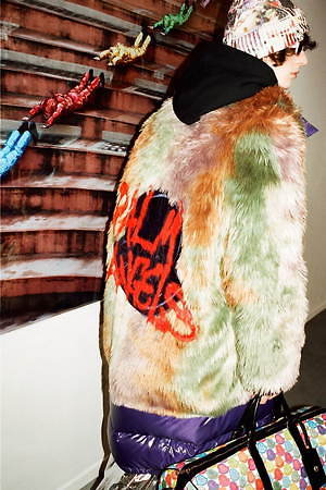 8 モンクレール パーム・エンジェルスの19秋冬シーズン - メタリック色ダウンジャケットなど｜写真12