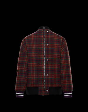 8 モンクレール パーム・エンジェルスの19秋冬シーズン - メタリック色ダウンジャケットなど｜写真31