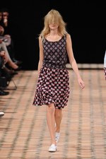 ジュリアン デイヴィッド 2013年春夏コレクション - 思春期の自分探しの旅を愛らしく表現｜写真3