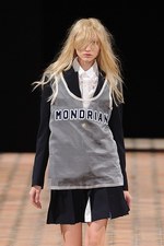 ジュリアン デイヴィッド 2013年春夏コレクション - 思春期の自分探しの旅を愛らしく表現｜写真26