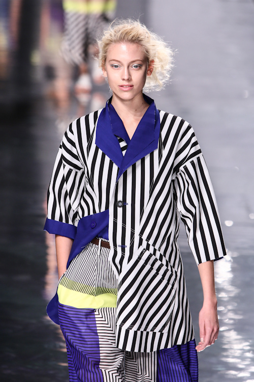 イッセイ ミヤケ(ISSEY MIYAKE) 2013年春夏ウィメンズコレクション ディテール - 写真25